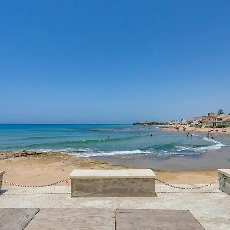 Casa vacanze Stunning In Santa Croce Camerina